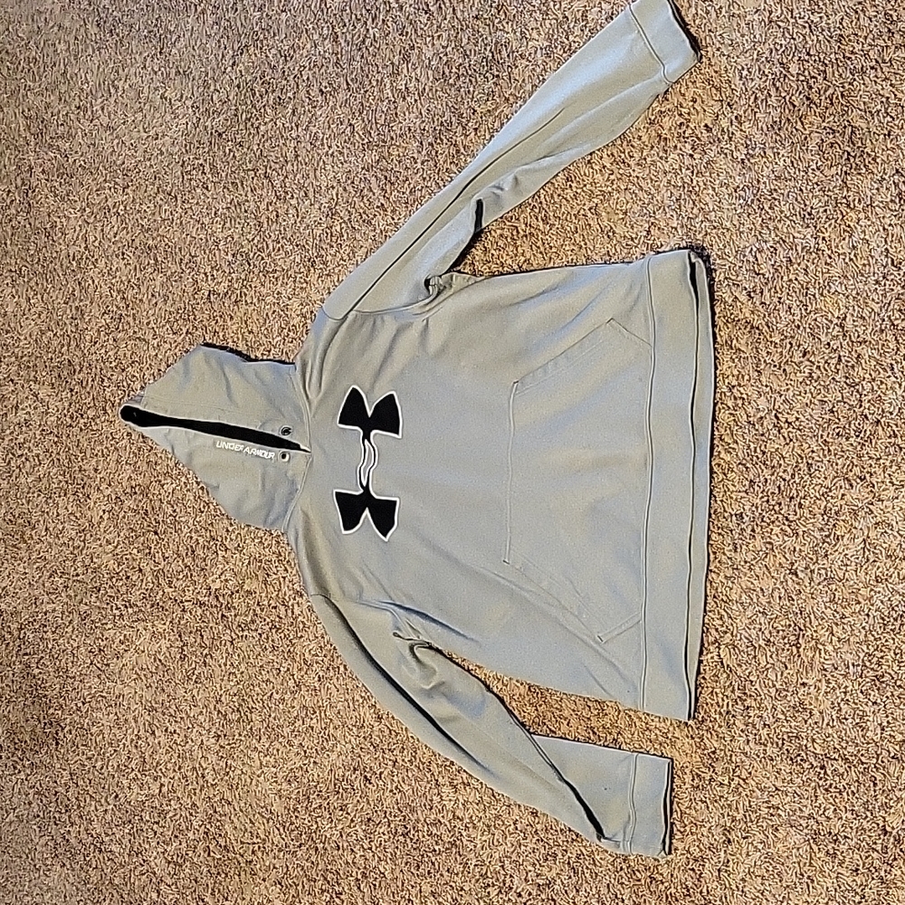 Under Armour Hoodie